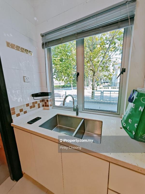 2.5-storey Terraced House for Sale in Valencia, Sungai Buloh by Pinky Choong - iProperty.com.my