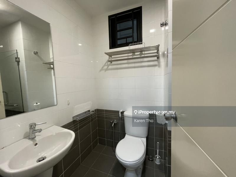 For Rent - Papillon Desahill Condominium