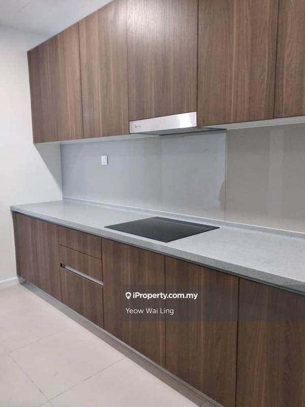 Condominium for Sale in Lakefront Residence by Yeow Wai Ling - iProperty.com.my