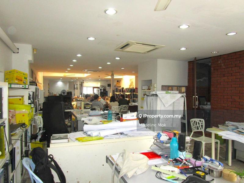 Kedai-Pejabat untuk Dijual di Taman Desa, Kuala Lumpur oleh Madeline Mok - iProperty.com.my