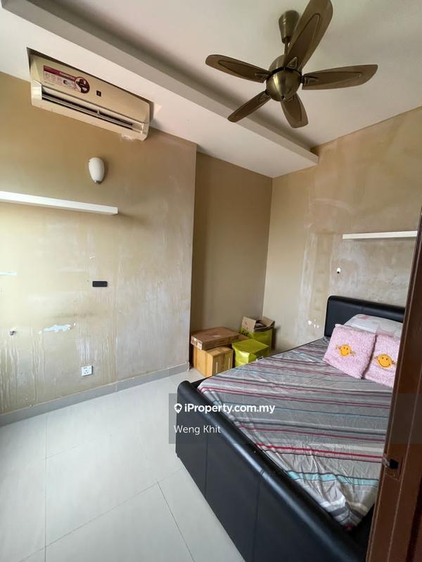 Condominium for Sale in Platinum Hill PV 8 by Weng Khit - iProperty.com.my