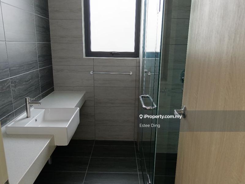 Rumah Berkembar untuk Dijual di Abadi Heights, Puchong oleh Estee Ding - iProperty.com.my