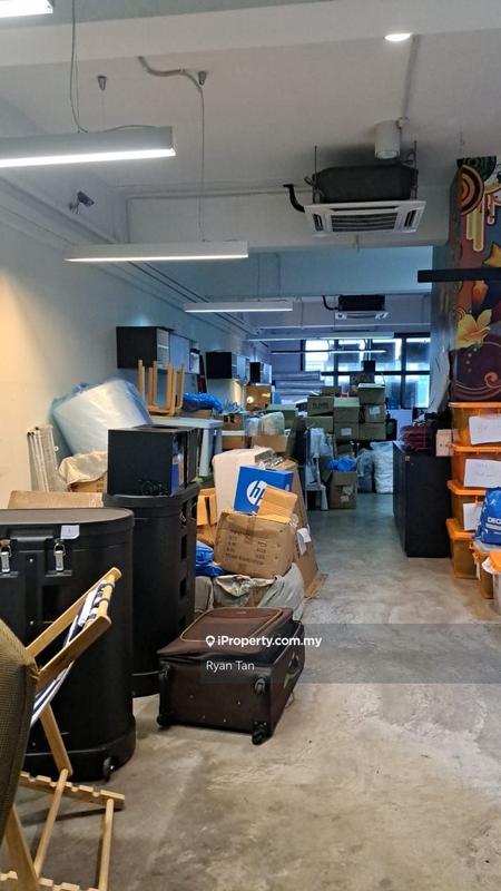 Shop / Office untuk Dijual di Kampung Sungai Kayu Ara, Petaling Jaya oleh Ryan Tan - iProperty.com.my