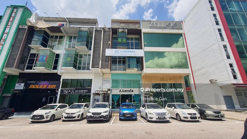 For Sale - DANGA UTAMA  3.5 STOREY SHOP JALAN PERTAMA 1 FRONTING MAIN ROAD NEAR SUTERA UTAMA SKUDAI