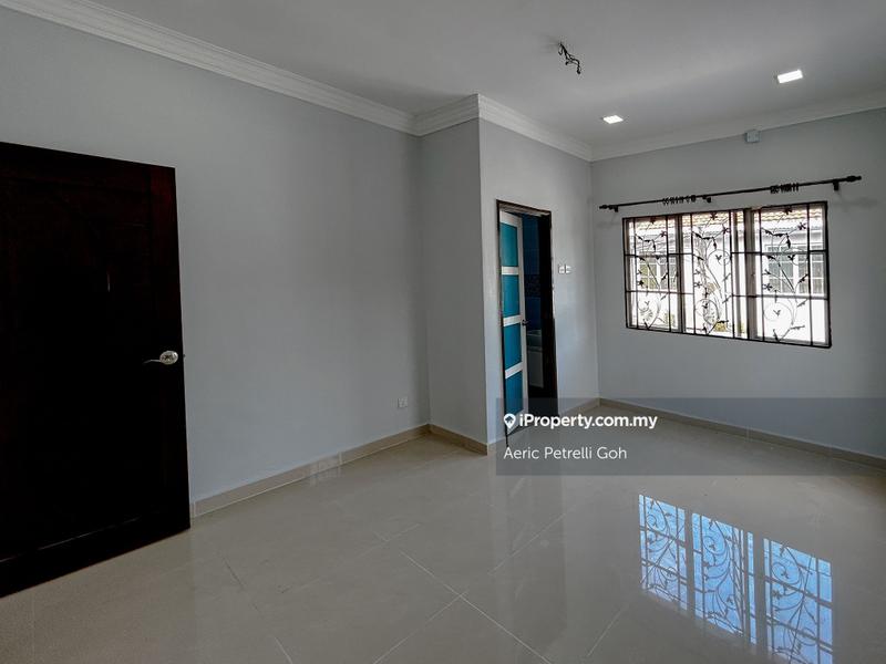 Rumah Teres 2-Tingkat untuk Dijual di Bandar Puteri Klang, Klang oleh Aeric Petrelli Goh - iProperty.com.my