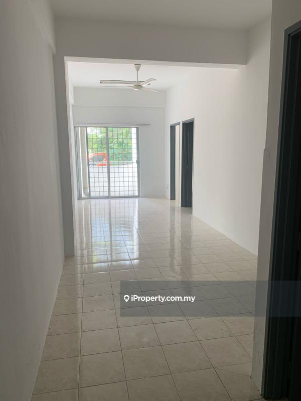 For Rent - Desa Palma