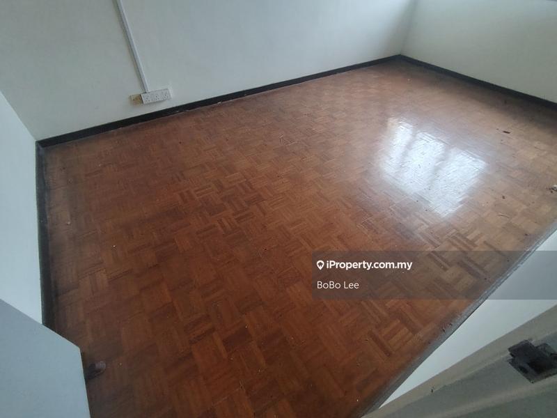 Rumah Berangkai 2 Tingkat untuk Dijual di Taman Overseas Union (Taman Oug), Jalan Klang Lama (Old Klang Road) oleh BoBo Lee - iProperty.com.my