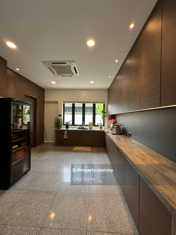 Bungalow House untuk Dijual di Country Heights Damansara, Kuala Lumpur oleh Citta Cheng - iProperty.com.my