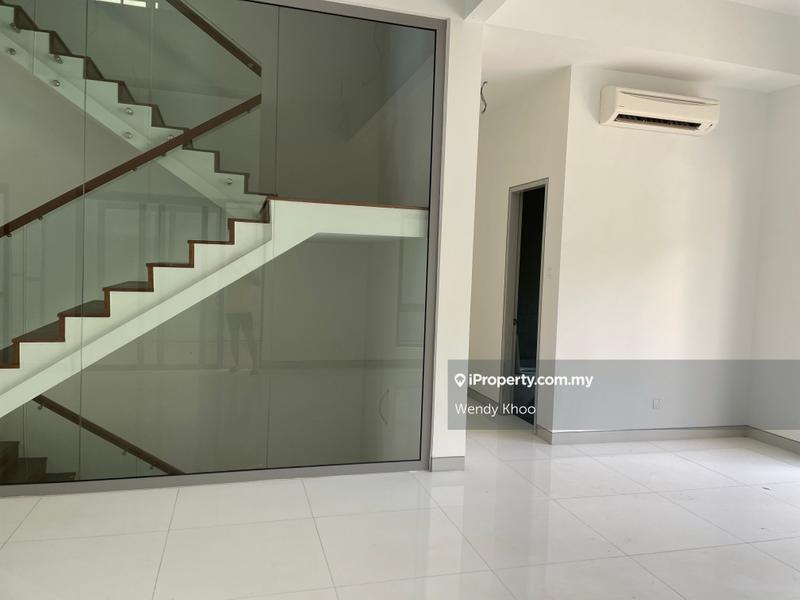 3-storey Terraced House for Rent in Bandar Putra Permai, Seri Kembangan by Lawrence Khoo - iProperty.com.my