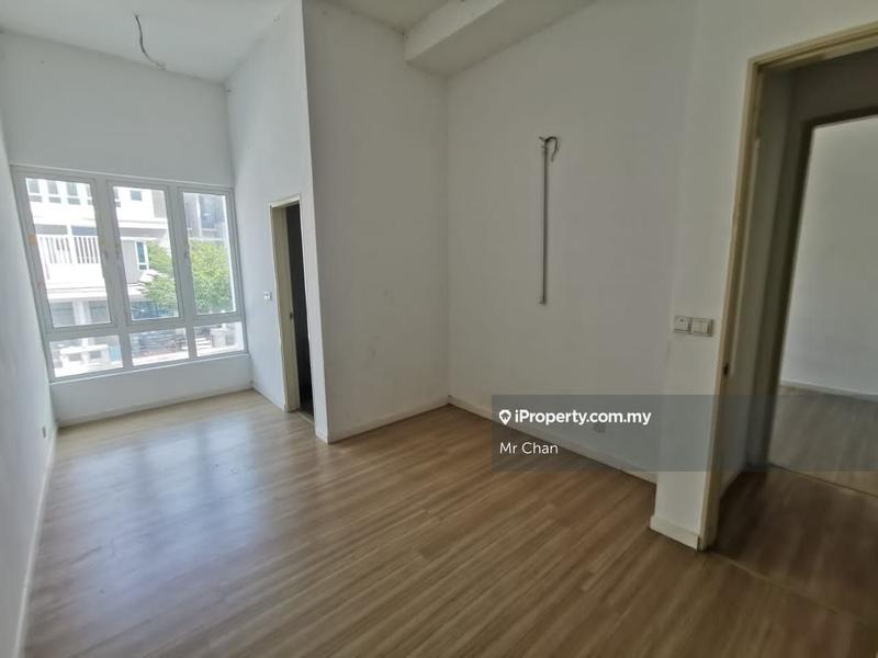 Rumah Berangkai 3 Tingkat untuk Dijual di Setia Ecohill, Semenyih oleh Mr Chan - iProperty.com.my