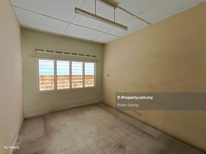 1-storey Terraced House for Sale in Taman Asean, Balai Panjang by Robin Soong - iProperty.com.my