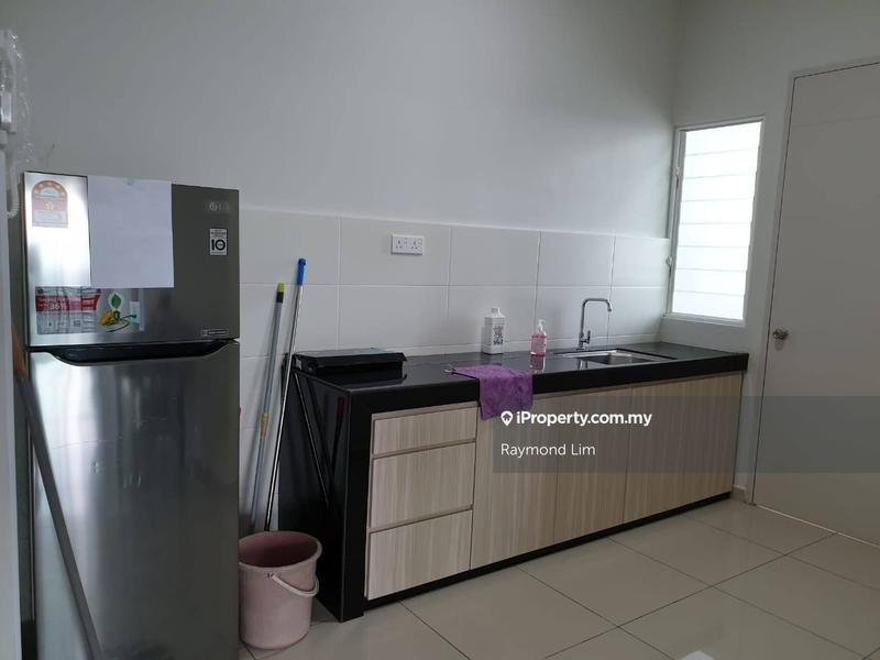 Service Residence for Rent in Parkland Residence by Raymond Lim - iProperty.com.my