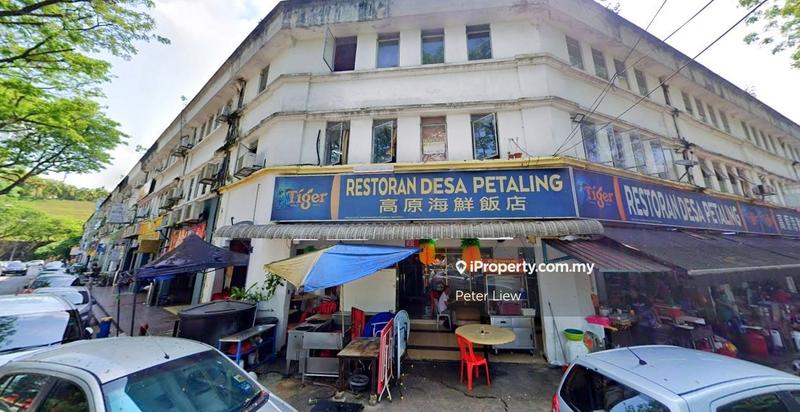 For Sale - CORNER LOT AT DESA PETALING, ROI 4.5% ABOVE, FULLY TENANTED, HIGH DEMAND AREA
