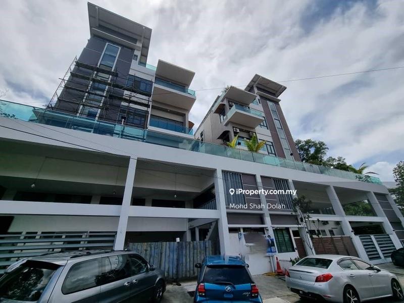 Bungalow House for Sale in Bukit Rahman Putra, Sungai Buloh by Mohd Shah Dolah - iProperty.com.my