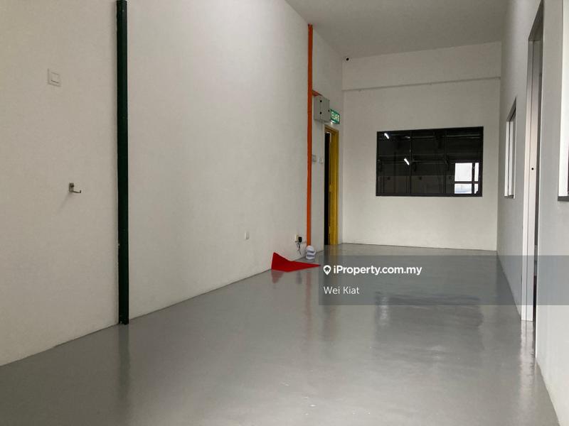 Kilang Teres untuk Dijual di Uep Industrial Park, Subang Jaya oleh Wei Kiat - iProperty.com.my
