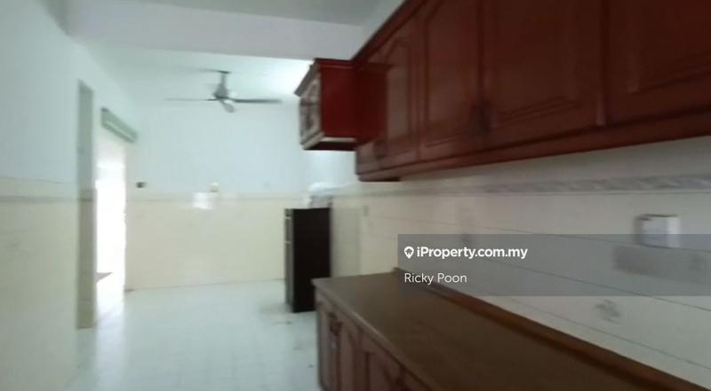 Rumah Teres 2-Tingkat untuk Dijual di Taman Sungai Besi Indah, Seri Kembangan oleh Ricky Poon - iProperty.com.my