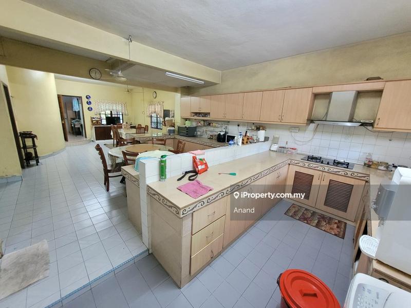 Bungalow House for Sale in Kelana Jaya, Petaling Jaya by Anand - iProperty.com.my
