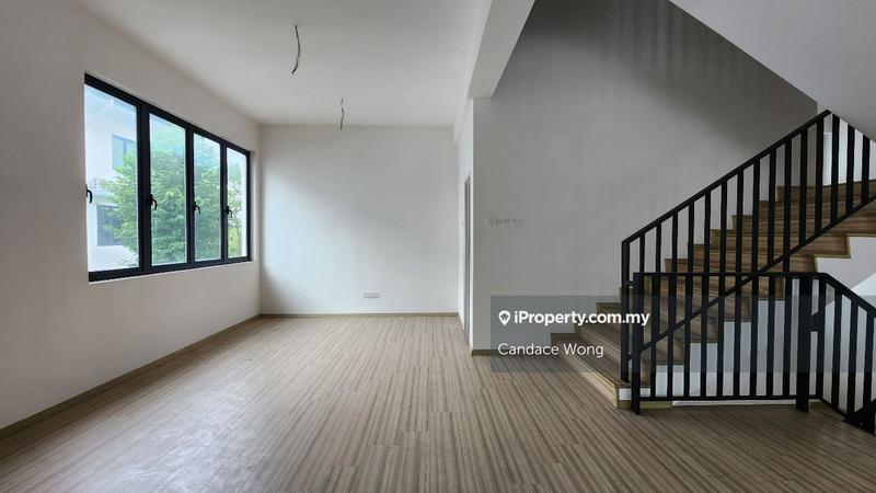 Rumah Berkembar untuk Dijual di Taman Villa Perdana, Kajang oleh Candace Wong - iProperty.com.my