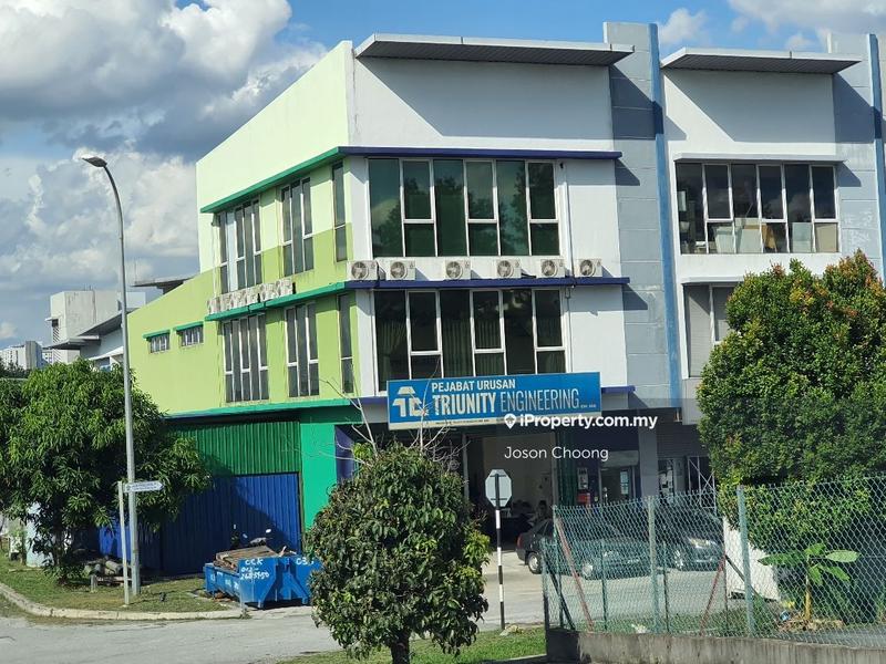 Kilang Teres untuk Dijual di Taman Bukit Serdang, Seri Kembangan oleh Joson Choong - iProperty.com.my