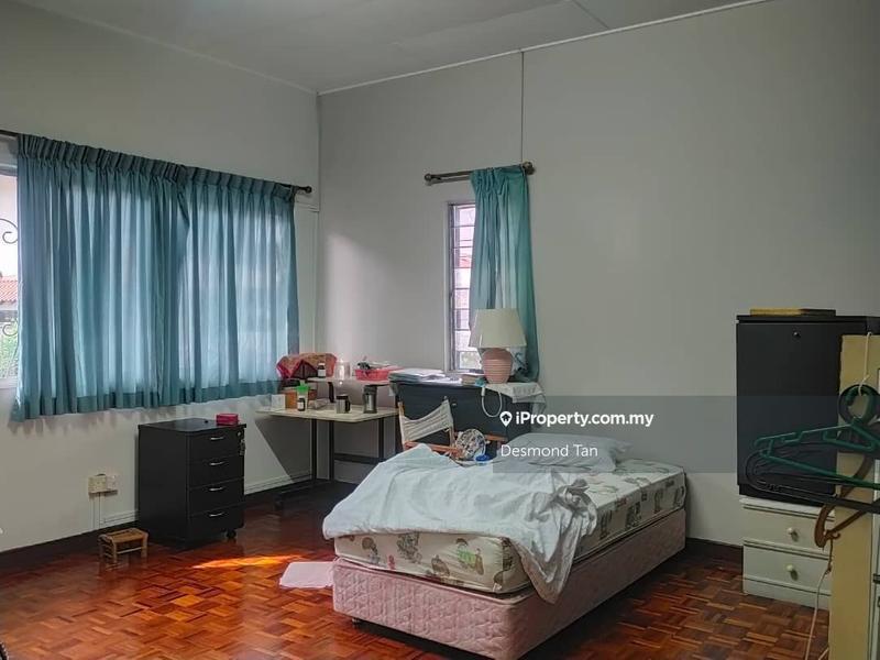Semi-Detached House for Sale in Damansara Jaya, Petaling Jaya by Desmond Tan - iProperty.com.my