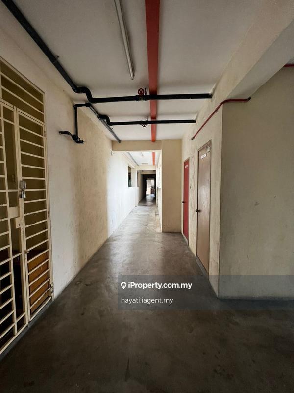 Condominium for Sale in Pangsapuri Saujana Gombak by hayati.iagent.my - iProperty.com.my