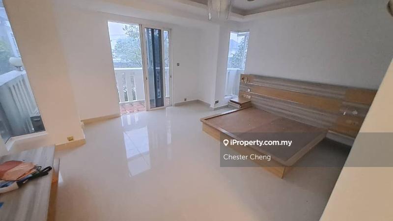 Bungalow House for Sale in Subang Heights, Subang Jaya by Chester Cheng - iProperty.com.my