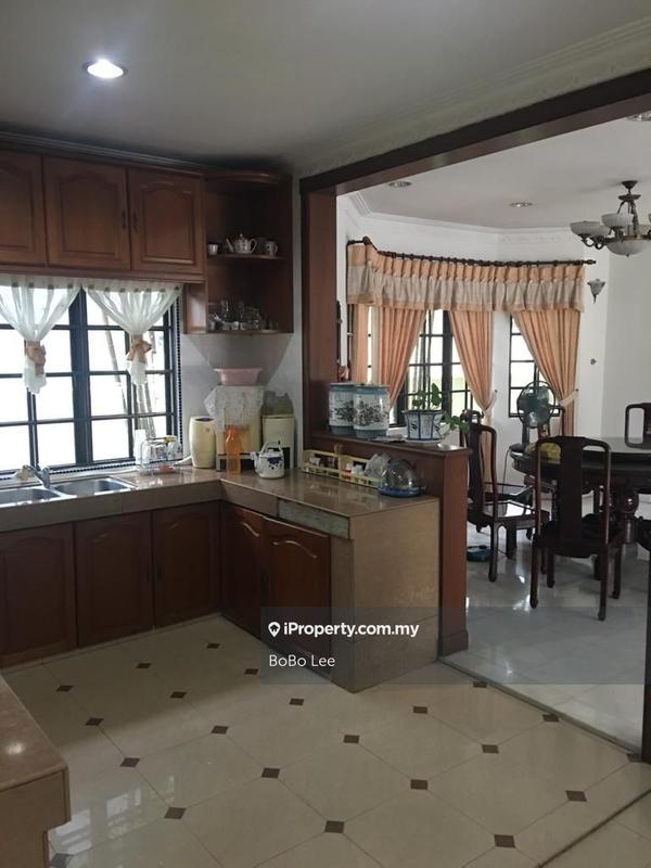 Bungalow House for Sale in Taman Overseas Union (Taman Oug), Jalan Klang Lama (Old Klang Road) by BoBo Lee - iProperty.com.my
