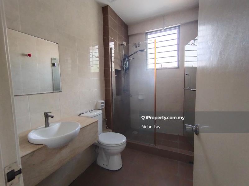 2-storey Terraced House for Sale in Taman Universiti Indah, Seri Kembangan by Aidan Lay - iProperty.com.my