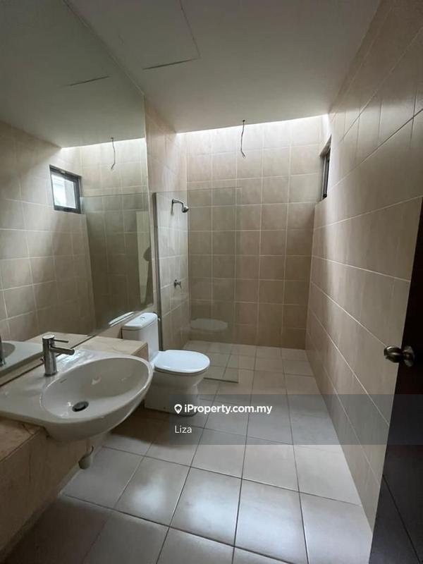 Bungalow House for Sale in Banyan Close, Bandar Bukit Mahkota, Bangi by Liza - iProperty.com.my