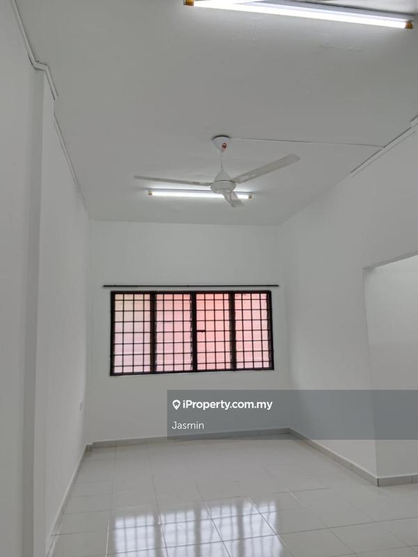 For Rent - Taman Pulai Utama