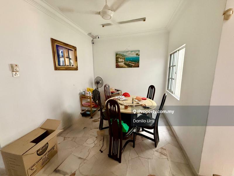 Rumah Berangkai 2 Tingkat untuk Dijual di Alam Damai, Cheras oleh Danilo Lim - Dining Room - iProperty.com.my