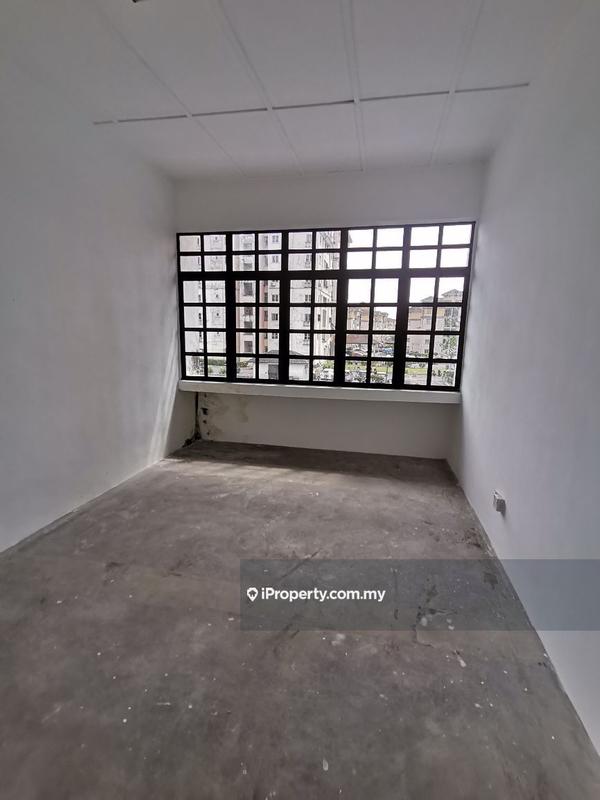 Shop / Office untuk Disewa di Seksyen 28, Taman Alam Megah, Shah Alam oleh Tony Tan - iProperty.com.my