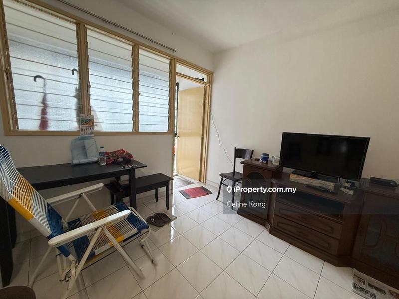 Flat for Sale in Happy Garden Flat by Celine Kong - iProperty.com.my