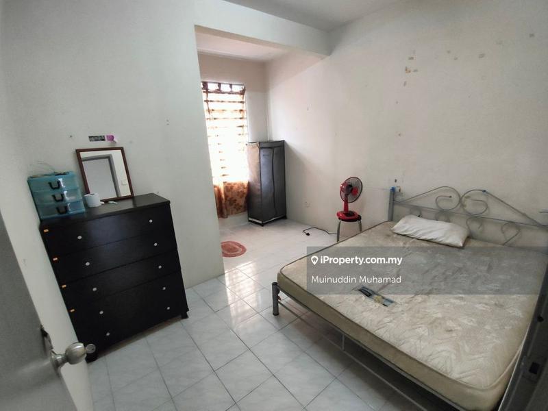 Rumah Berangkai 2 Tingkat untuk Dijual di Taman Iskandar Perdana, Seri Iskandar oleh Muinuddin Muhamad - iProperty.com.my