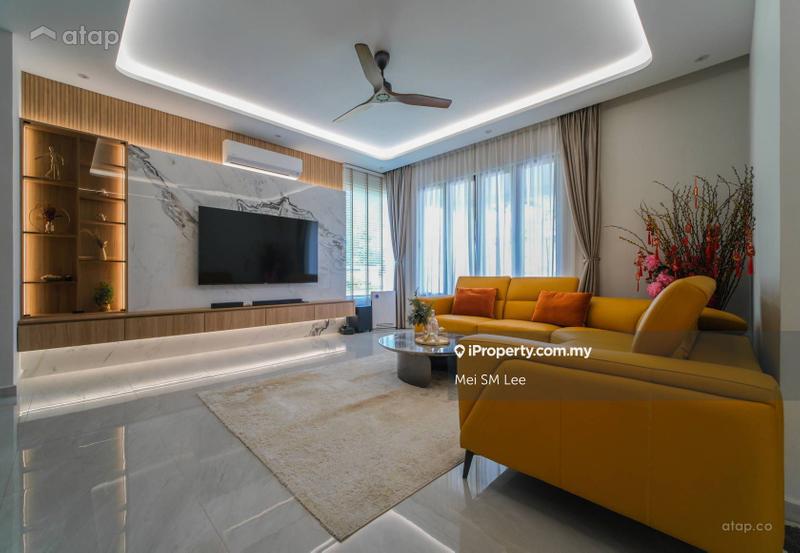 Twin Palms, Sungai Long Living Room