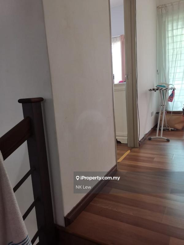 Kondominium untuk Dijual di Bayan Villa, Seri Kembangan oleh NK Lew - iProperty.com.my