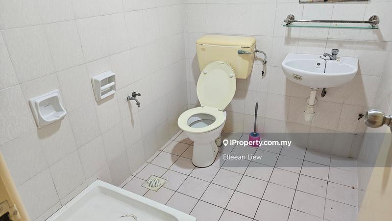 Condominium for Sale in Desarina Condominium by Elleean Liew - iProperty.com.my