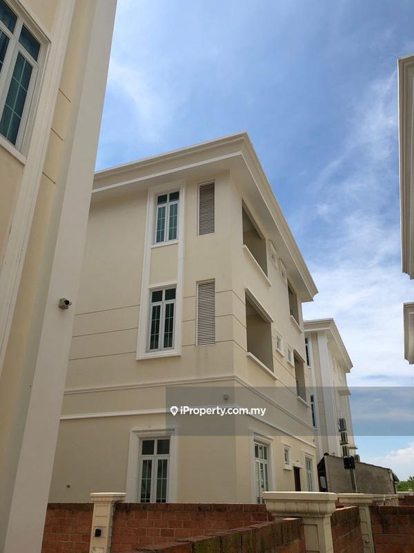 Bungalow House untuk Dijual di Taman Kota Syahbandar, Melaka City oleh Jaffe Then - iProperty.com.my
