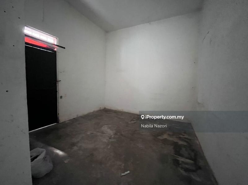 Kedai untuk Disewa di Wakaf Bharu, Kelantan oleh Nabila Nazori - iProperty.com.my
