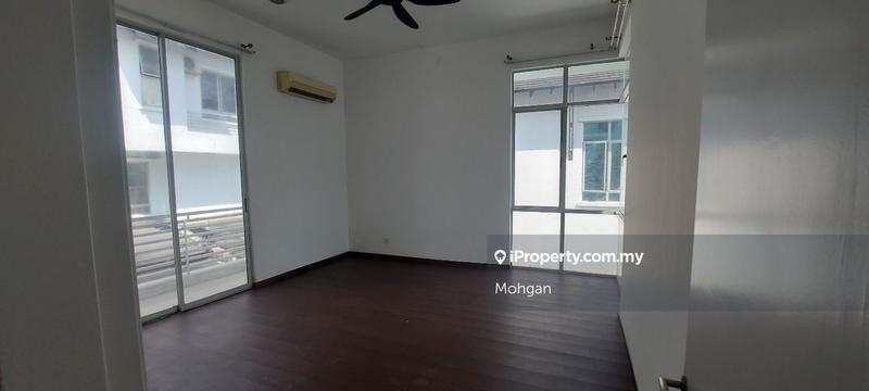Bungalow House untuk Disewa di Section 13 Shah Alam Laman Seri, Shah Alam oleh Mohgan - iProperty.com.my