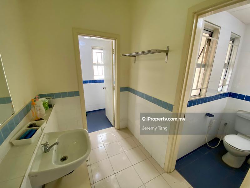 Condominium for Sale in Seri Maya Condominium by Jeremy Tang - iProperty.com.my