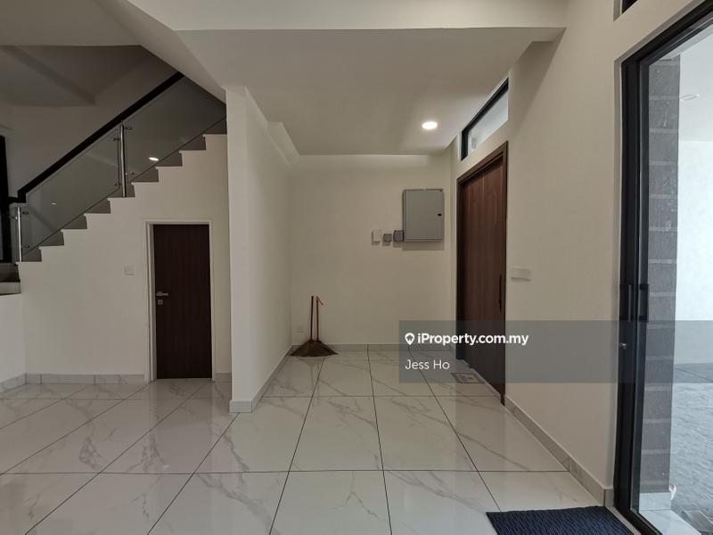 3-storey Terraced House for Sale in Happy Garden, Kuchai Lama by Jess Ho - Vila Setara Happy Garden Superlink - iProperty.com.my