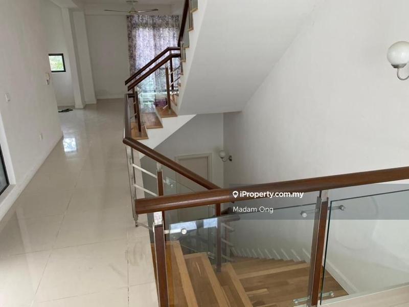 Rumah Teres 3-Tingkat untuk Dijual di Symphony Hills, Cyberjaya oleh Madam Ong - iProperty.com.my