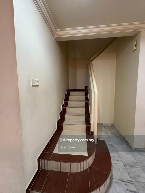 Rumah Berangkai 2.5 Tingkat untuk Dijual di Bandar Sri Damansara, Selangor oleh Ryan Swe - iProperty.com.my