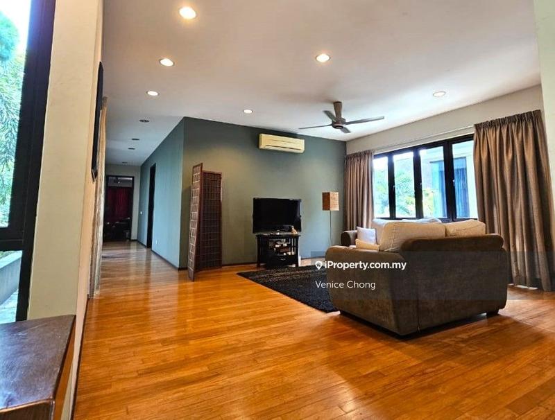 Bungalow House for Sale in Bukit Gita Bayu, Seri Kembangan by Venice Chong - iProperty.com.my