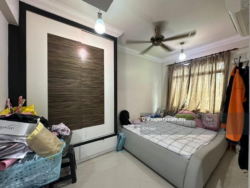 Townhouse for Sale in Bukit Dumbar, Jelutong by Xinnee - iProperty.com.my