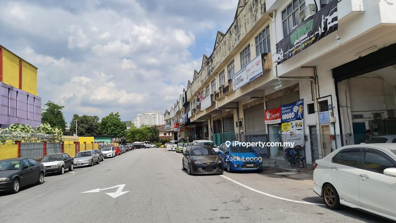 Terrace Factory for Sale in Serdang Raya, Seri Kembangan by Zack Leong - iProperty.com.my