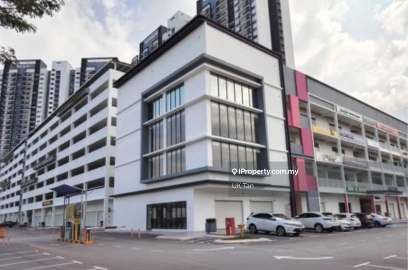 For Rent - SERUANG SQUARE (Corner Lot) Ground Floor Shop For Rent