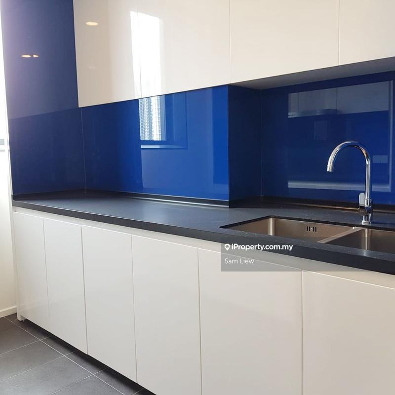 Residensi Servis untuk Dijual di Arcoris Residences oleh Sam Liew - iProperty.com.my