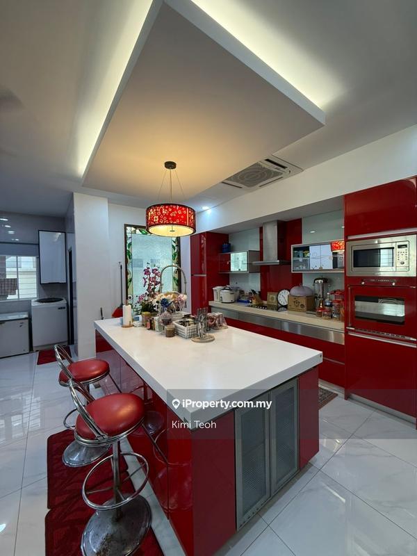 Rumah Berkembar untuk Dijual di Taman Saujana, Klang oleh Kimi Teoh - iProperty.com.my